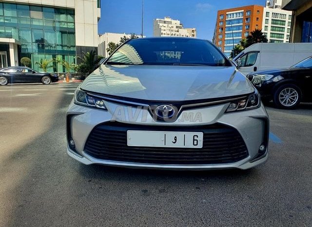 
								Toyota Corolla Prestige full									