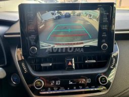 
										Toyota Corolla Prestige full									