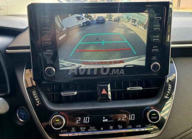 
								Toyota Corolla Prestige full									