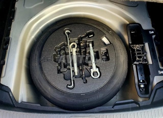 
								Toyota Corolla Prestige full									