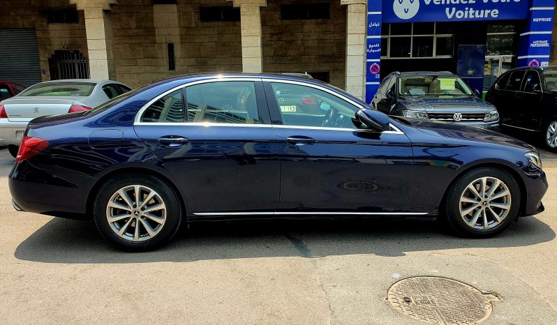 
								Mercedes E220d Luxury 2017 full									