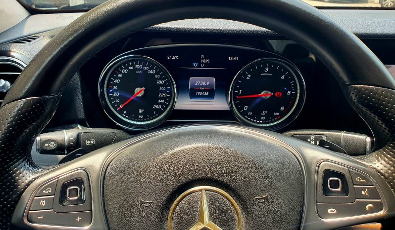 
								Mercedes E220d Luxury 2017 full									